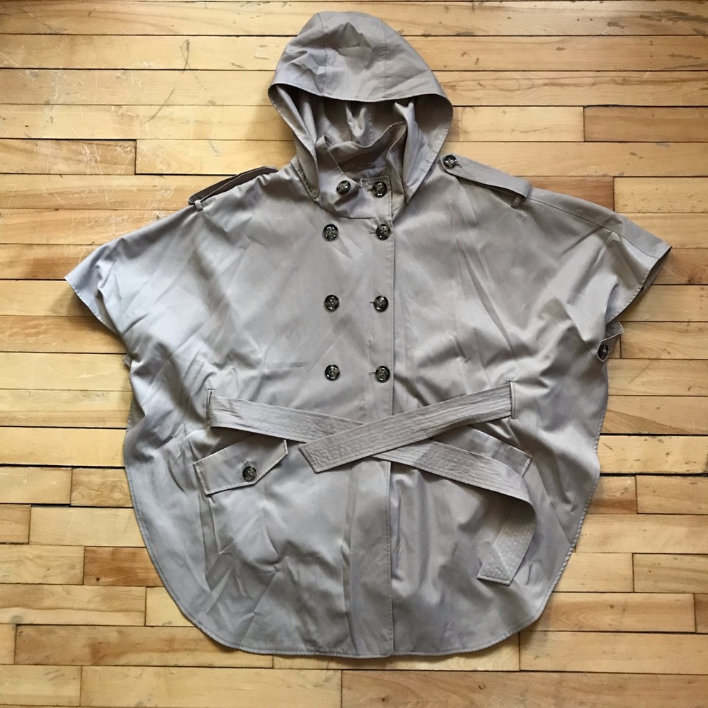 DKNY sleeveless Trench Coat size : M/L